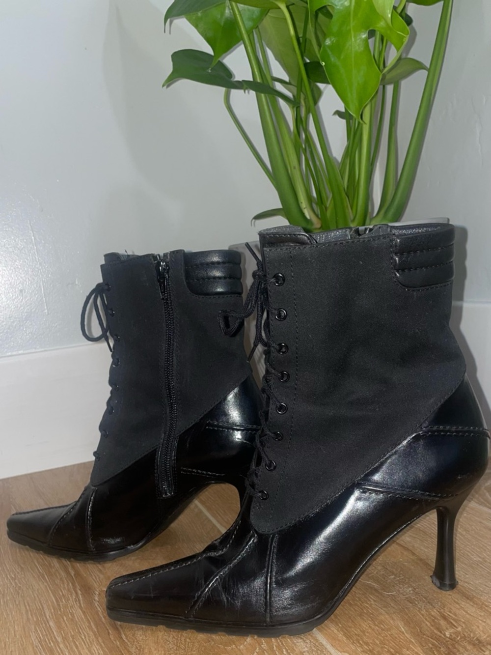 Stuart Weitzman Boot - Picture 11 of 12